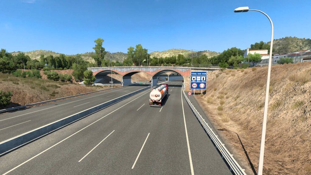 Euro Truck Simulator 2 Iberia - tunel San José