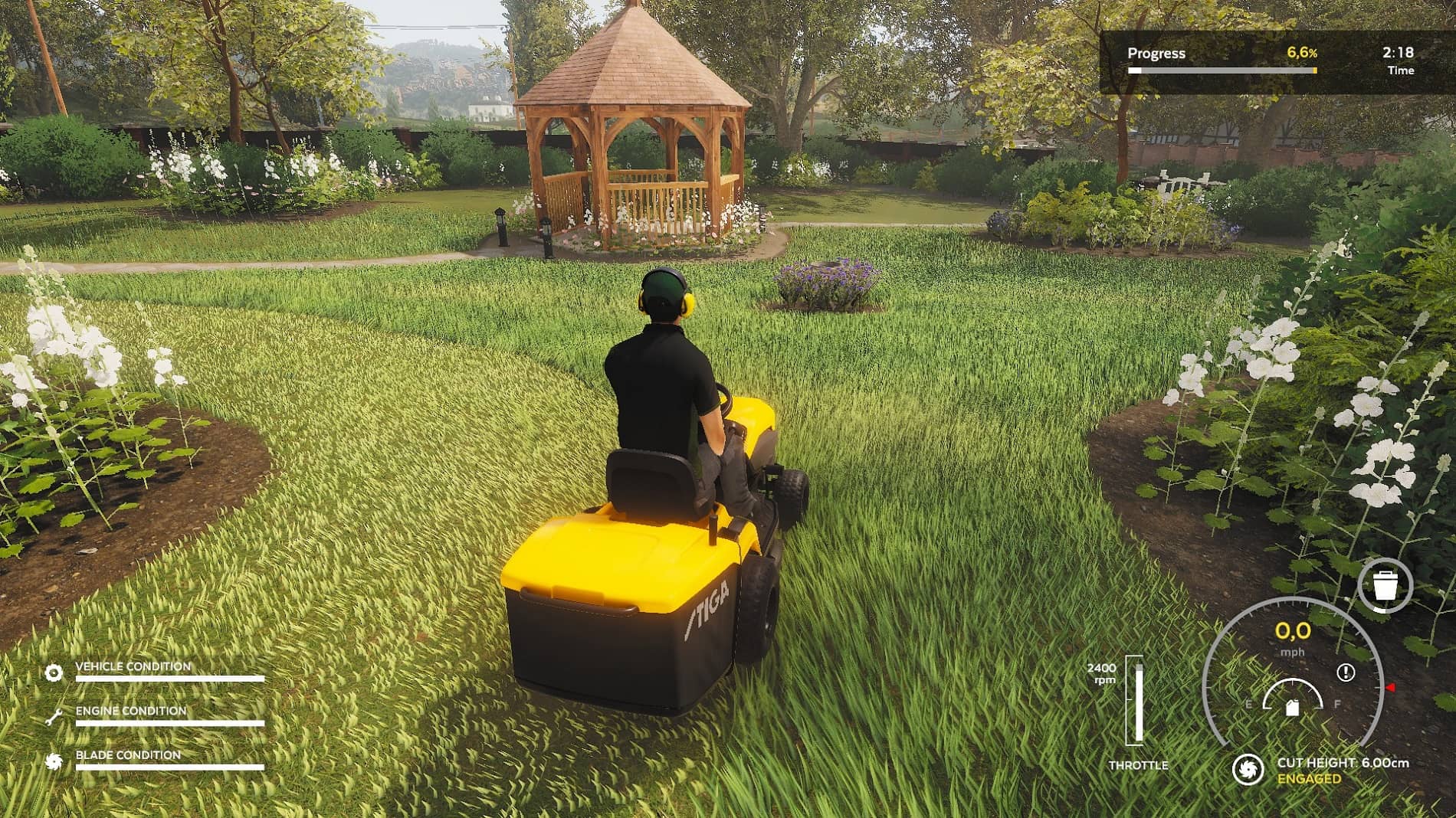 Lawn Mowing Simulator - pergola