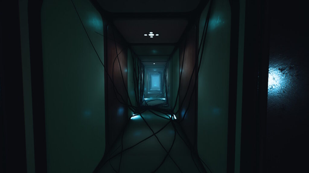 Transient - cool chodba