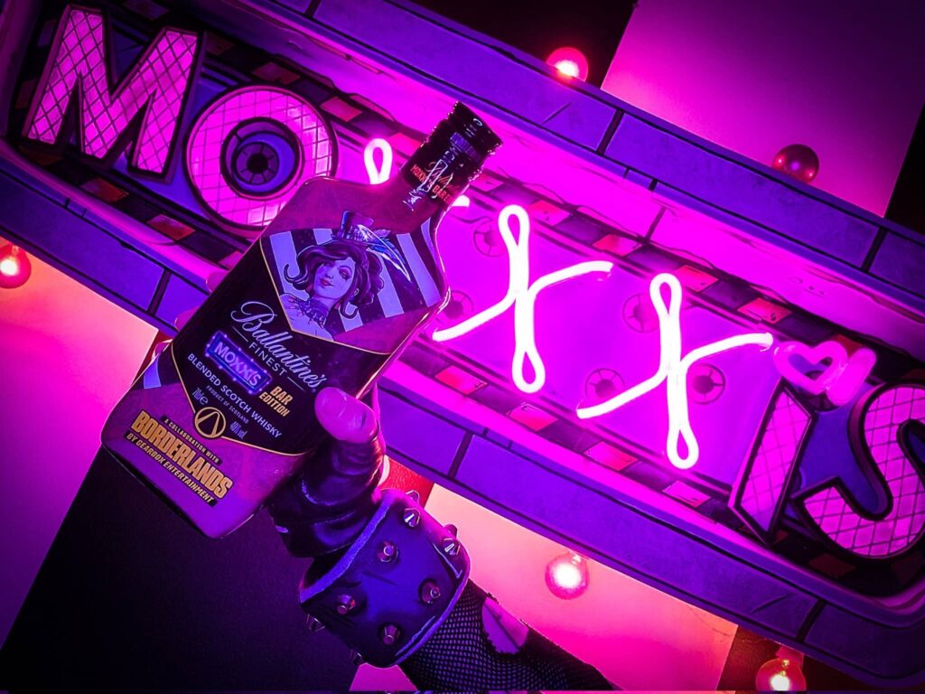 Borderlands Ballantine's Whisky – Moxxi
