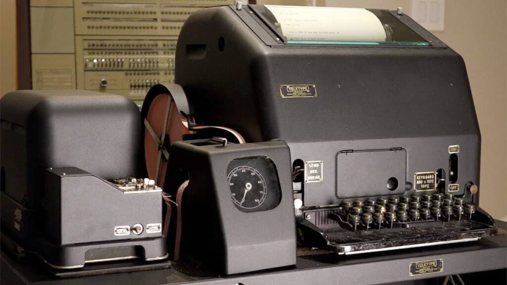 Teletype Model 19