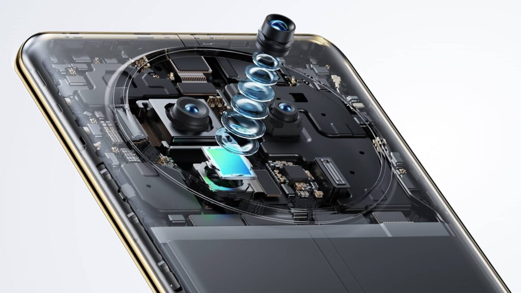 Realme 12 Pro - camera inside