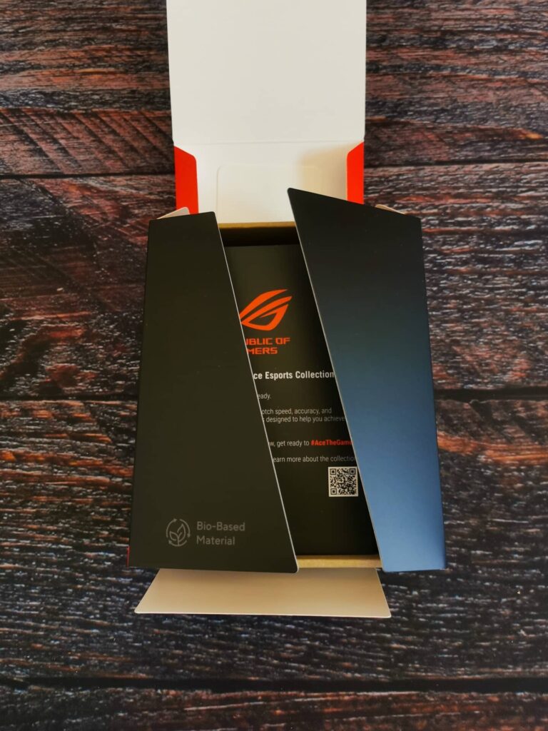 Asus ROG Harpe Ace Mini - co se skrývá uvnitř?