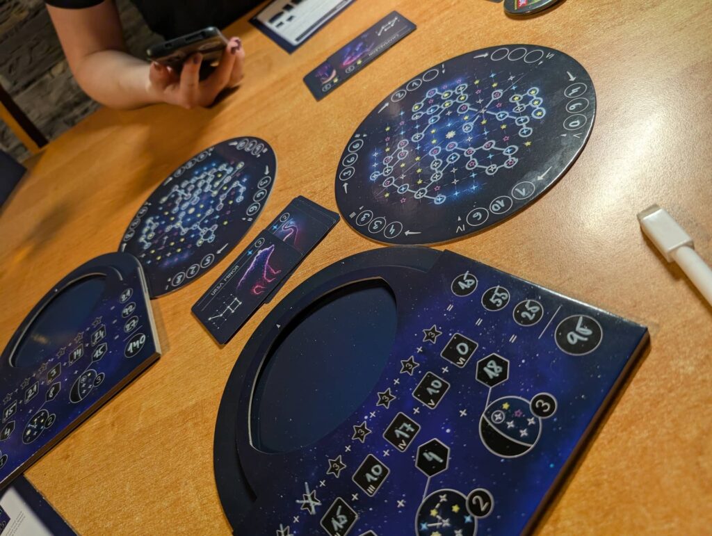 Víkendovka s MindOKem - Star Explorer