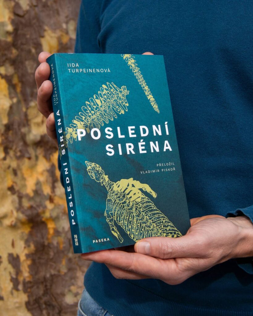 Poslední siréna - román