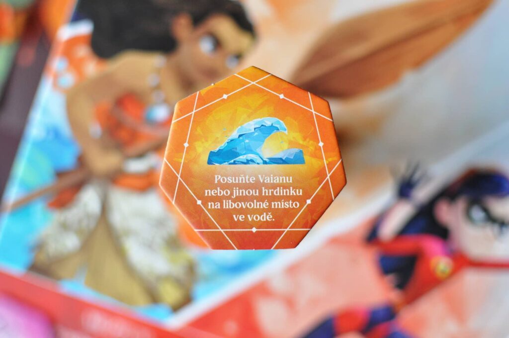 Disney Chronicles of Light Temnota na ústupu ukázka akčního žetonu
