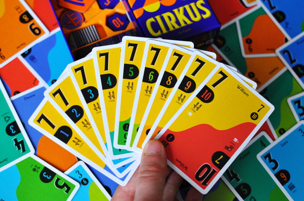Cirkus - karty čísla sedm a jedna až deset