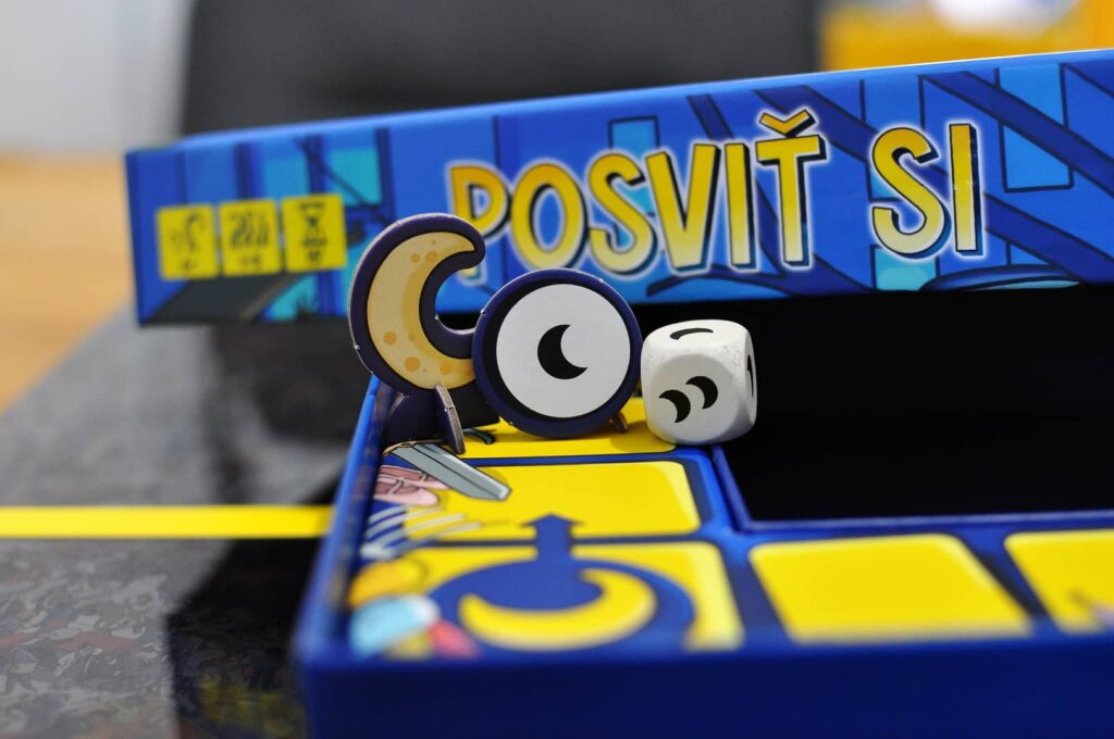Posviť si - figurka Měsíce, měsíční kostka a žeton výzvy