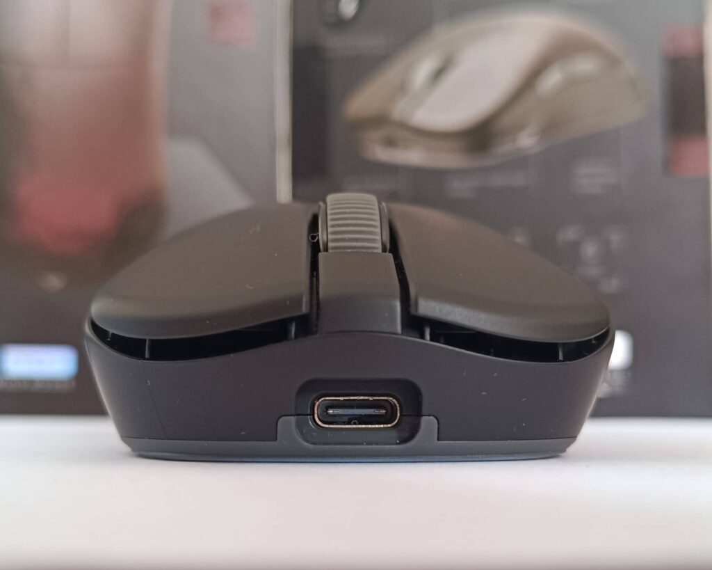 Helios II Pro S - připojení myši