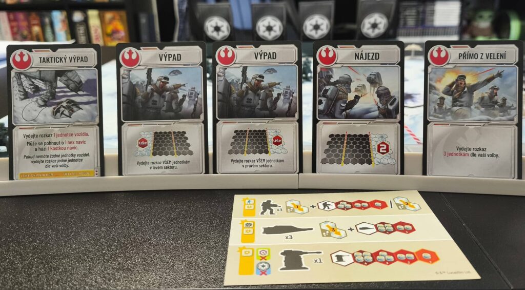 Star Wars Bitva o Hoth - karty ve stojánku