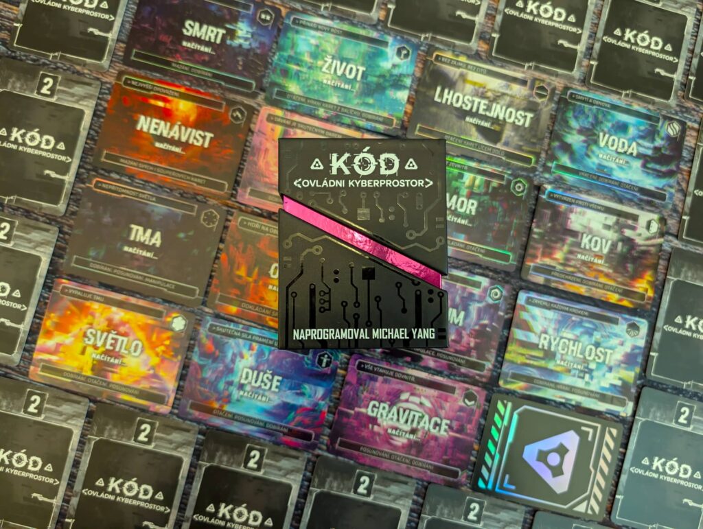 Kód: Ovládni kyberprostor - karetní hra pro dva