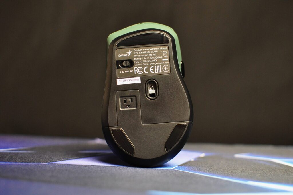 Myš Scorpion M8100 - jednoduché přepínání