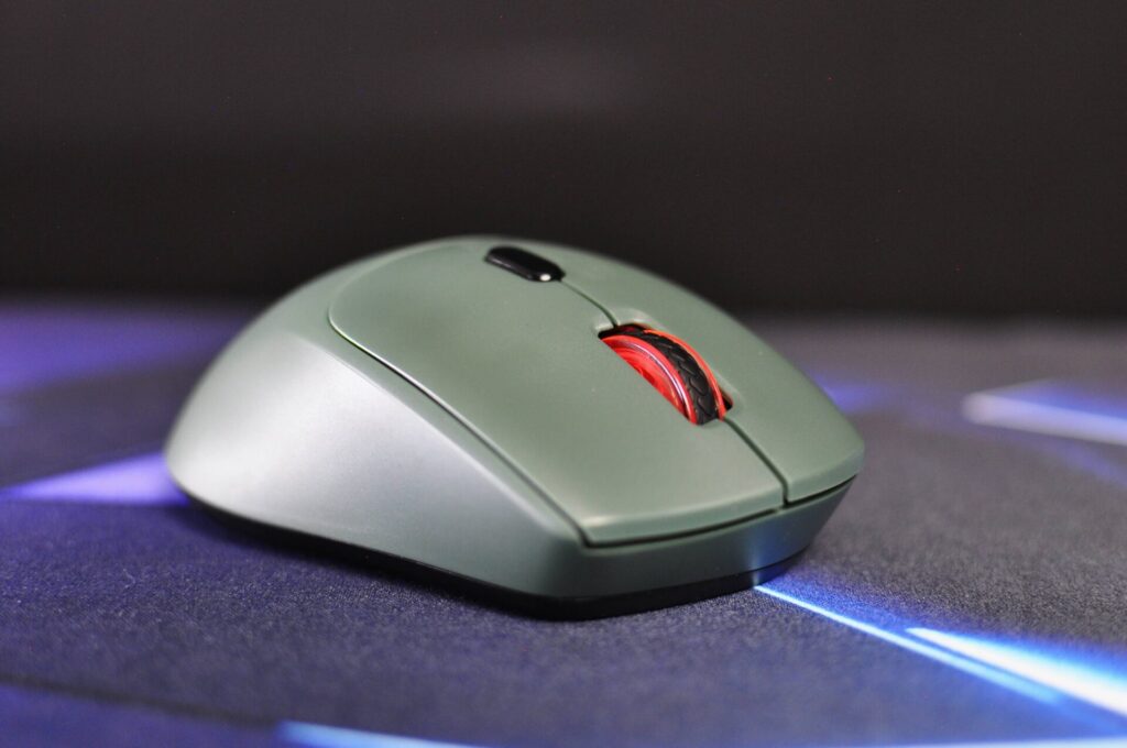 Myš Scorpion M8100 - myš