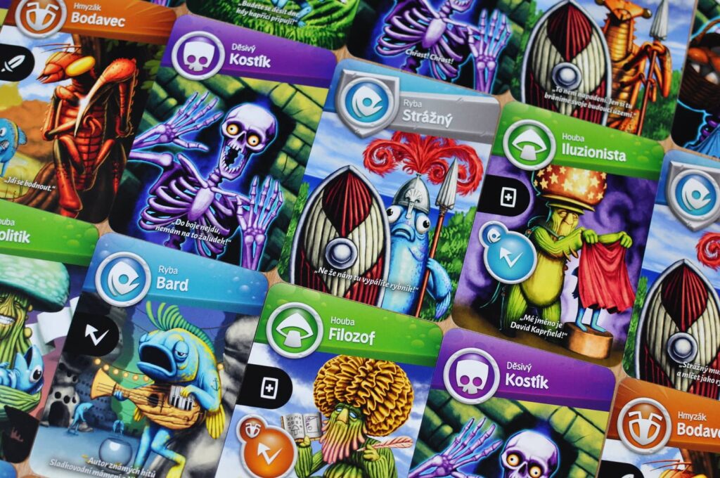 Dej sem totem - ukázka karet