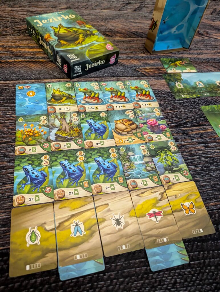 Jezírko - hotové jezírko