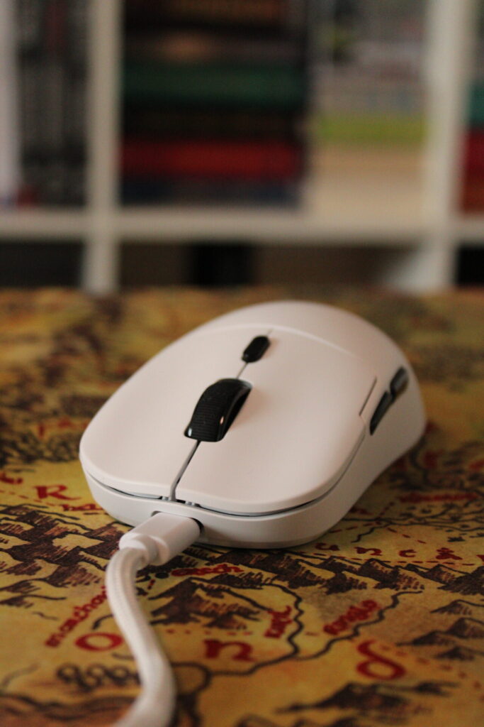 MARVO NIRO 50 Wireless -jde i s kabelem