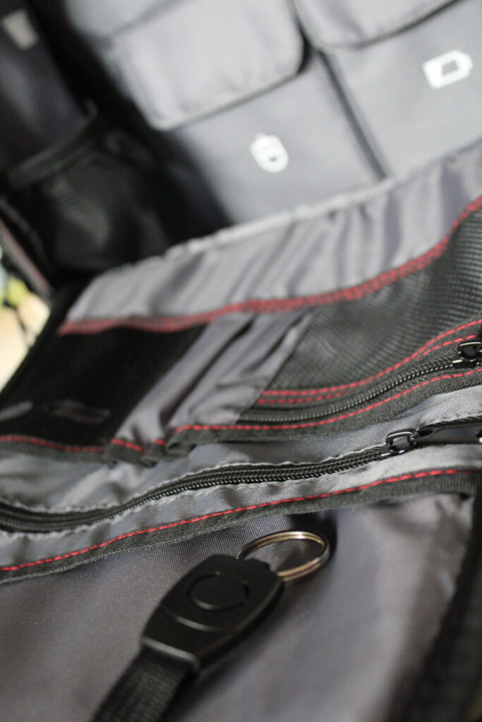 Pallad 550 - kvalitní ozipení