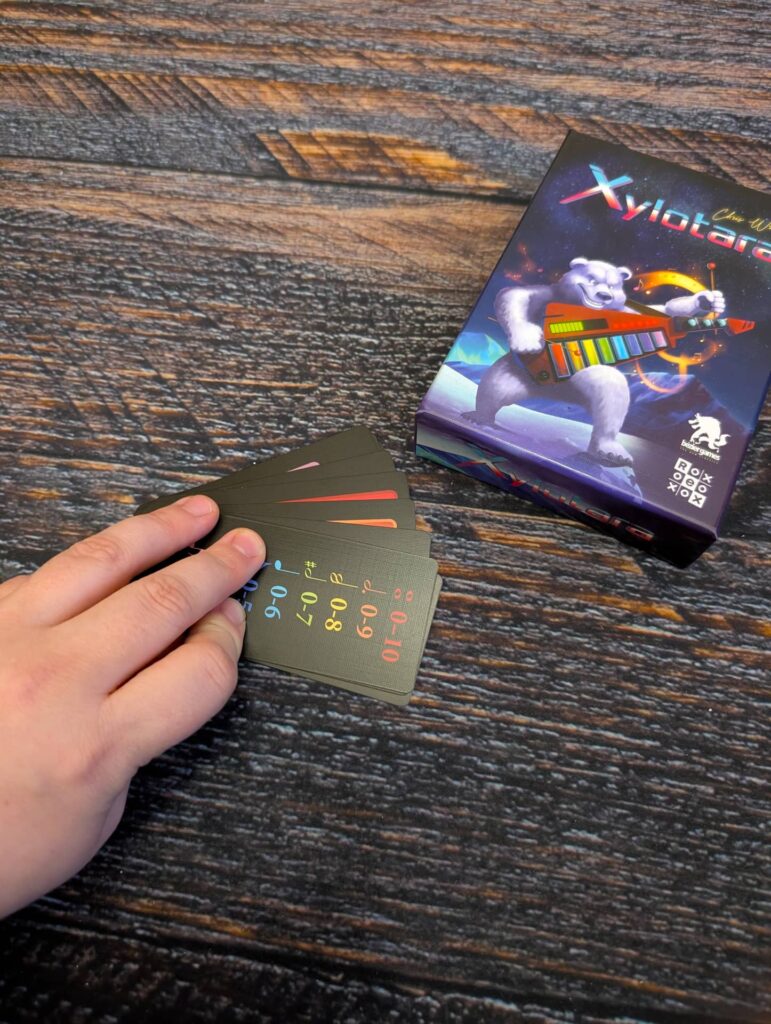 Xylotara - setříděné karty pošlete soupeři