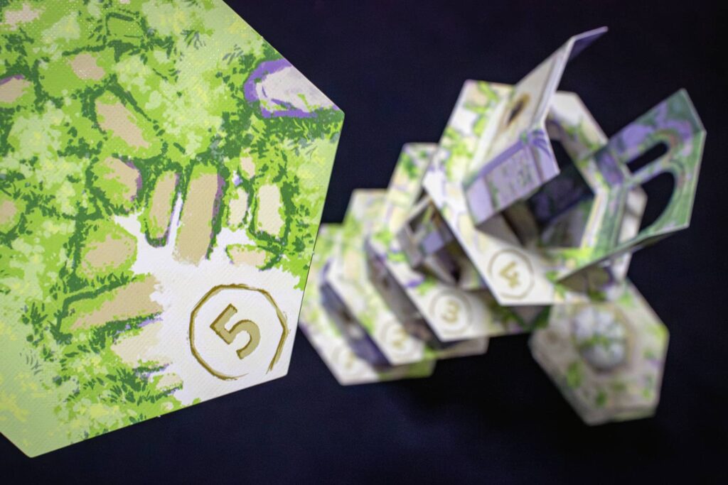 Koťátko, nespadni - plné patro