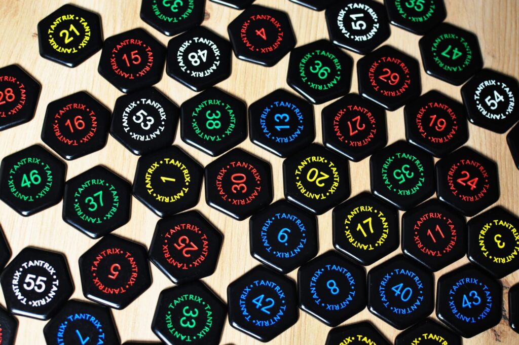 Tantrix - každá destička je očíslovaná