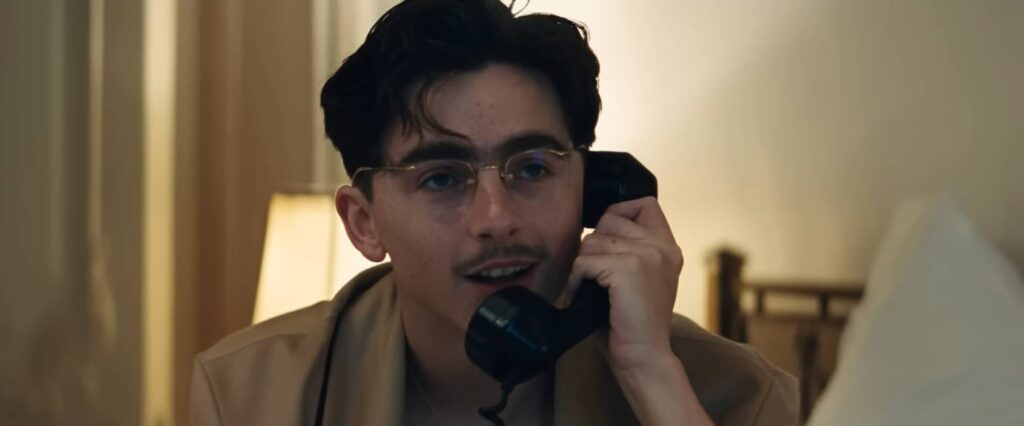 Velký Marty - Marty u telefonu