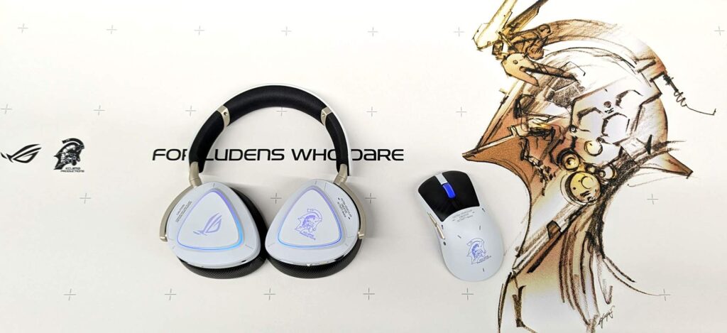 Asus Kojima edice - podložka myš a sluchátka pohromadě