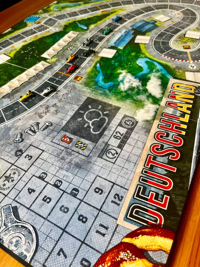 HEAT: Kamenité cesty - Německo