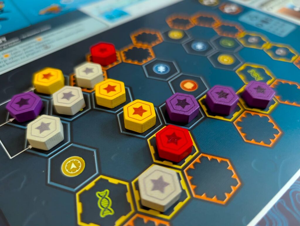 Endeavor: Hlubiny moří - deska dopadu je dalším nástrojem zisku bonusů a vítězných bodů