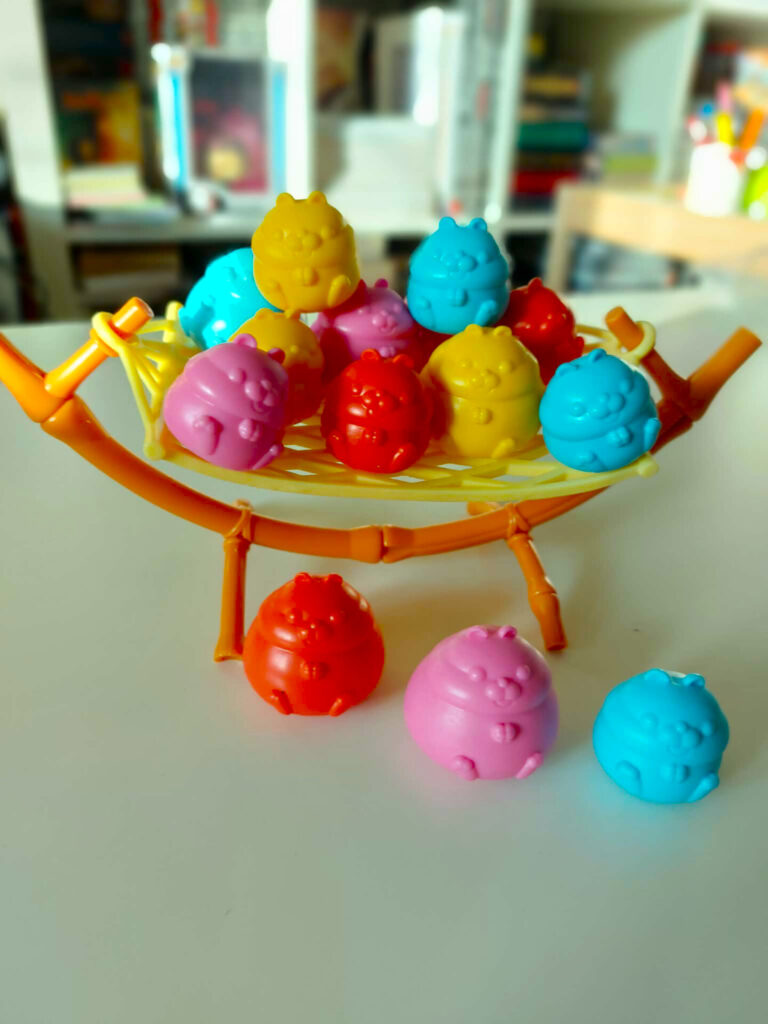 Křečci v síti – houpačkový styl