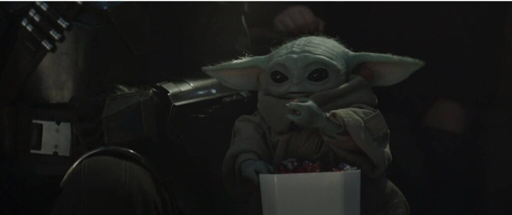 Mandalorian a Grogu - Grogu svačí